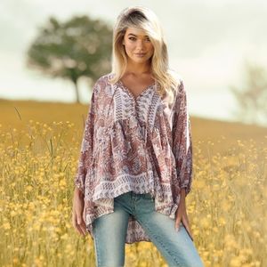 Jaase Chloe, Oversized Peasant Top